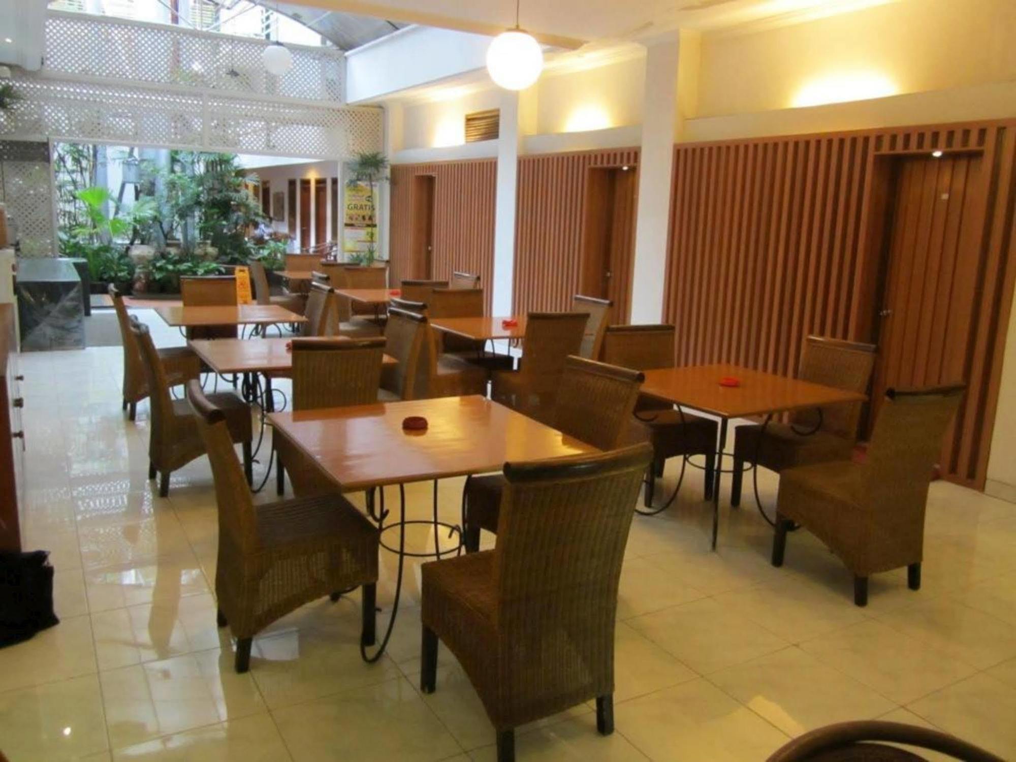 Hotel Progo Bandung Exterior foto